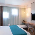 东蒙彼利埃 - 吕内尔基里亚德酒店 酒店