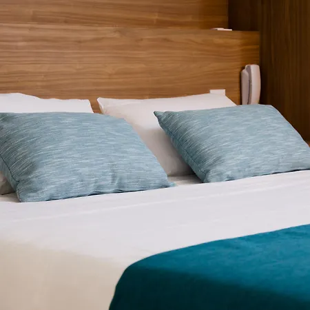 Kyriad Montpellier Est - Hotel Lunel (Herault)