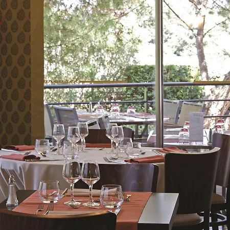 Kyriad Montpellier Est - Lunel Hotel