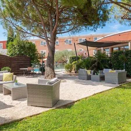 Отель Kyriad Montpellier Est - 3*