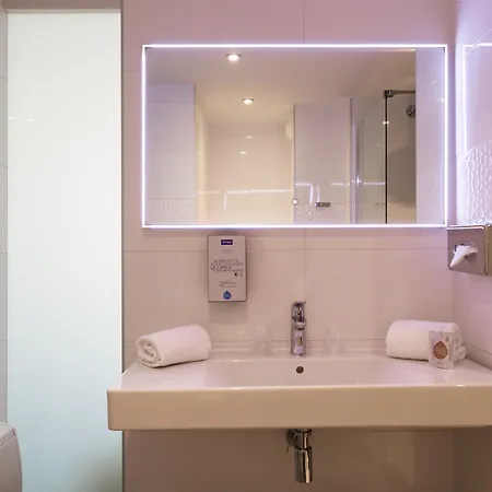 Kyriad Montpellier Est - Hotell