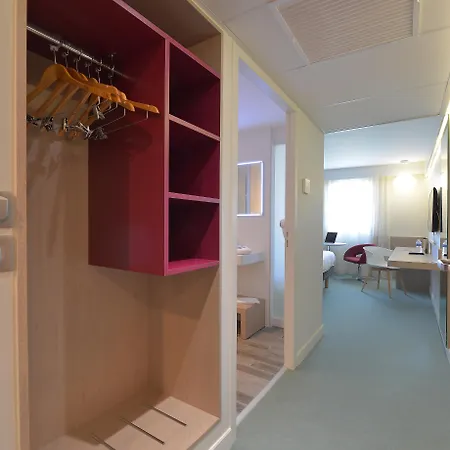 Отель Kyriad Montpellier Est - 3*
