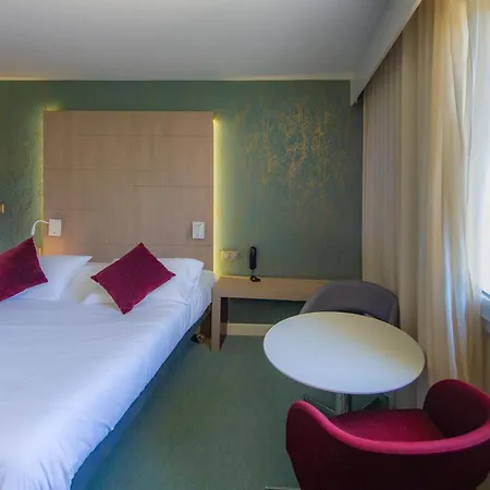 Hotel Kyriad Montpellier Est - Lunel 3*